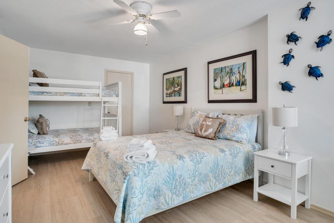Ocean Bound Ocean Sounds In This 2 Bedroom 2 Bath Den Port Aransas Kültér fotó